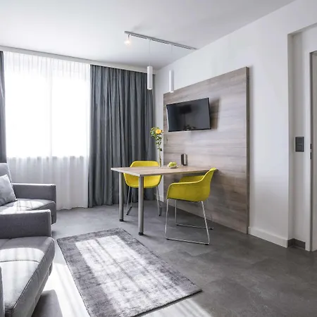 Mercure 4*