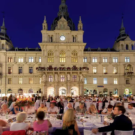 酒店 格拉茨市美居酒店 4*