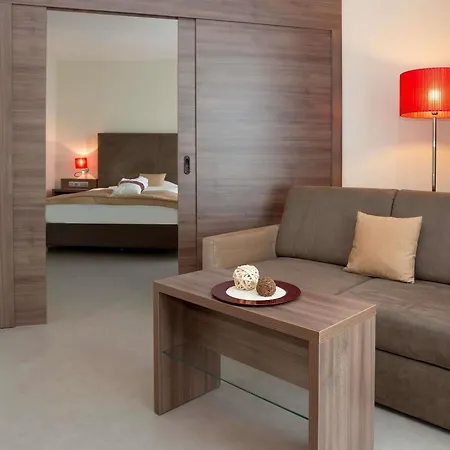 Mercure Hotel 4*