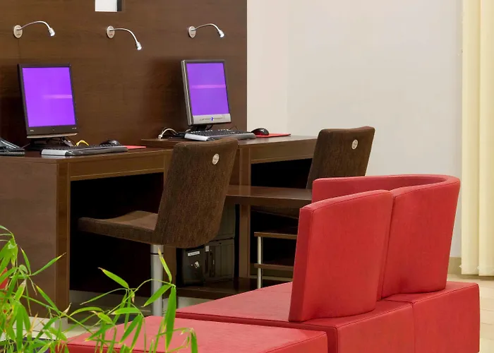 Mercure Готель